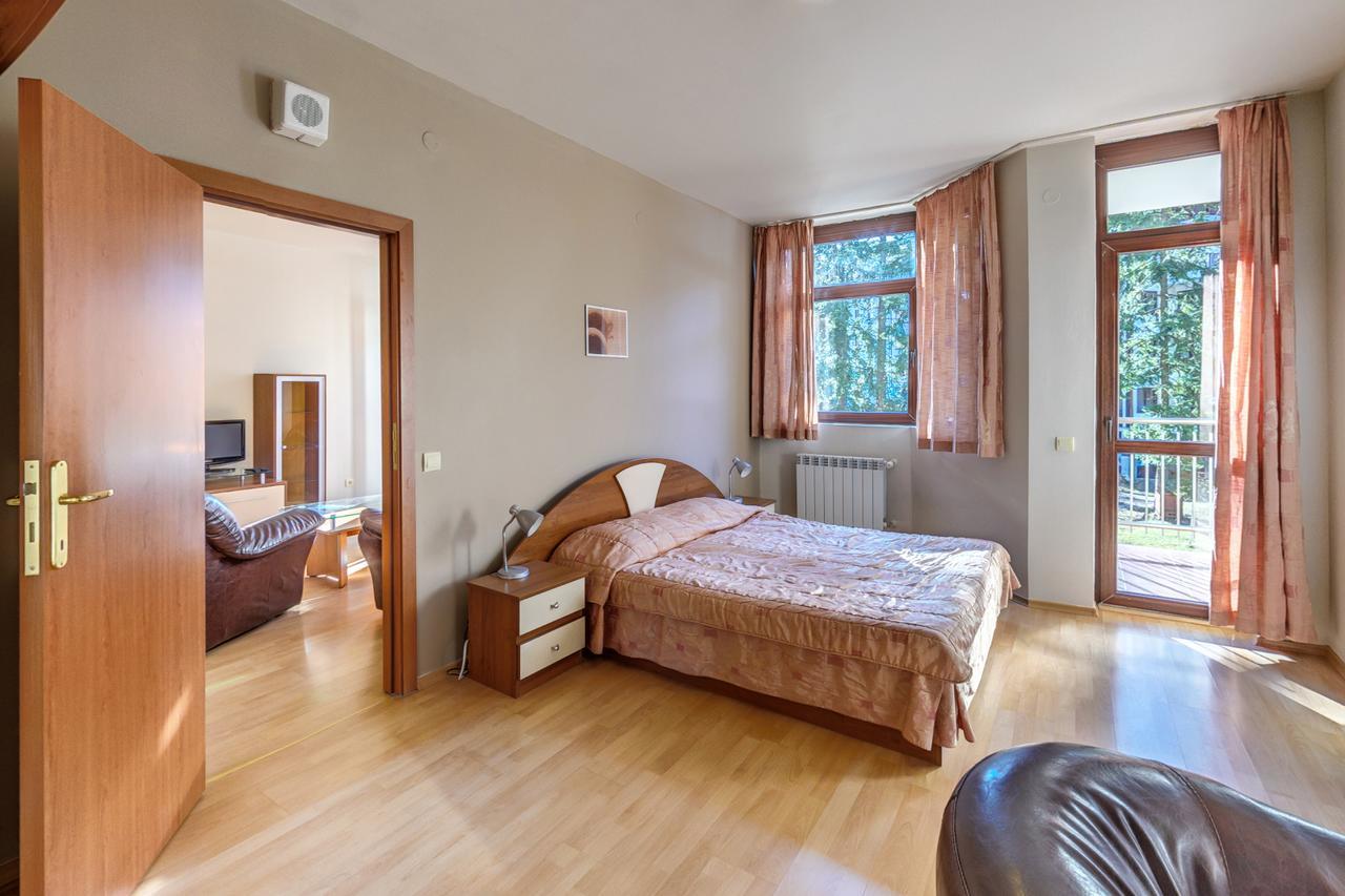 Flora Hotel - Apartments Боровец Екстер'єр фото