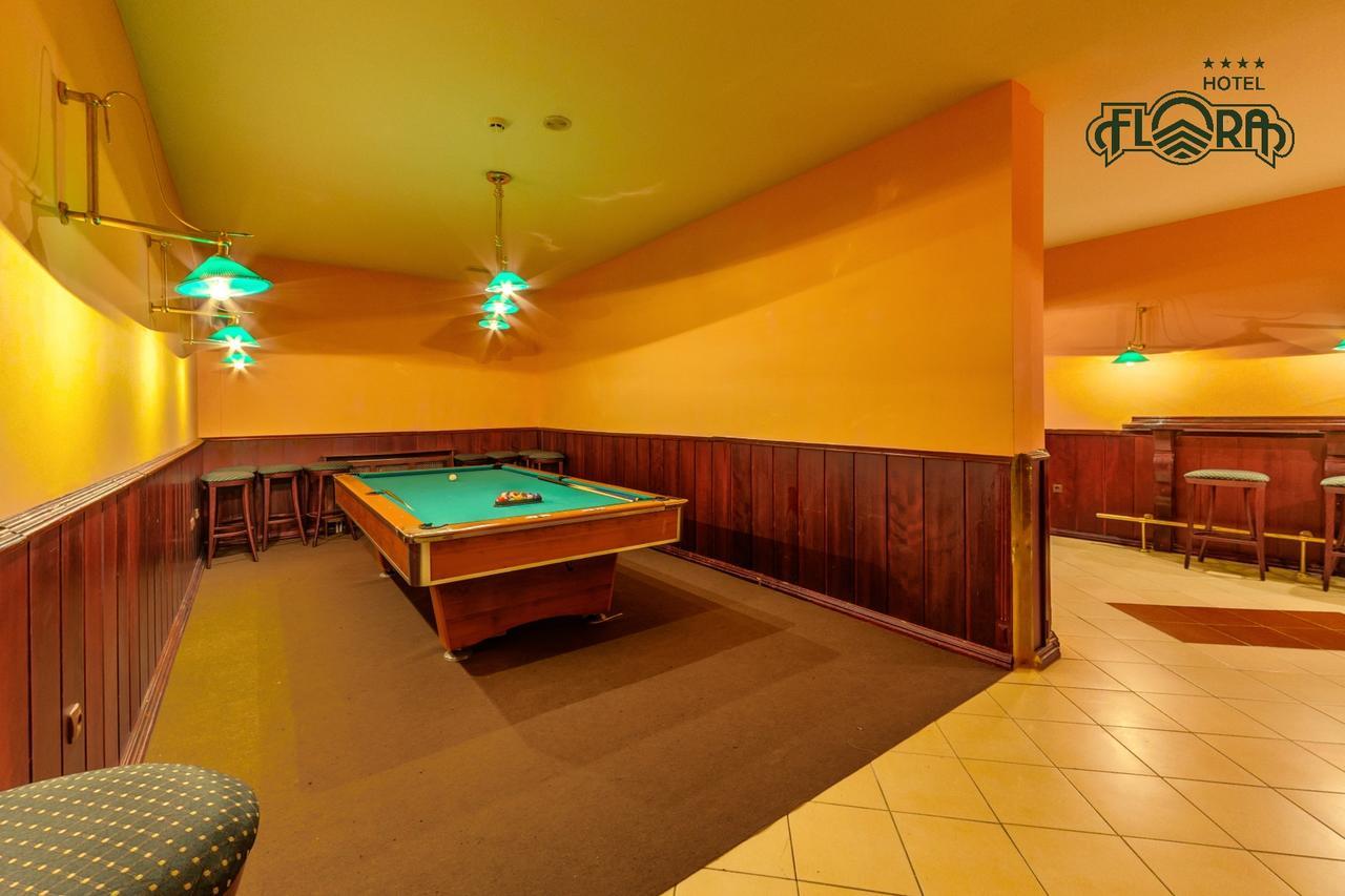 Flora Hotel - Apartments Боровец Екстер'єр фото