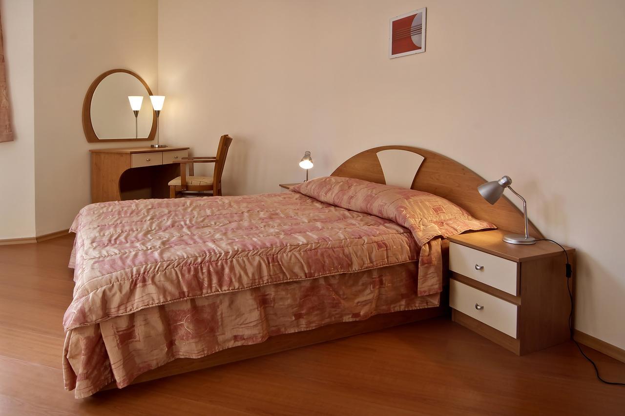 Flora Hotel - Apartments Боровец Екстер'єр фото